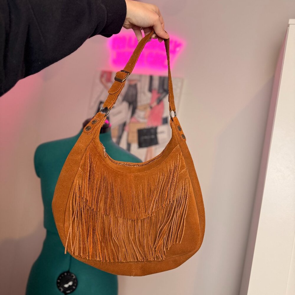Minnetonka | Bags | Minnetonka Beige Suede Southwestern Fringe Shoulder Bag